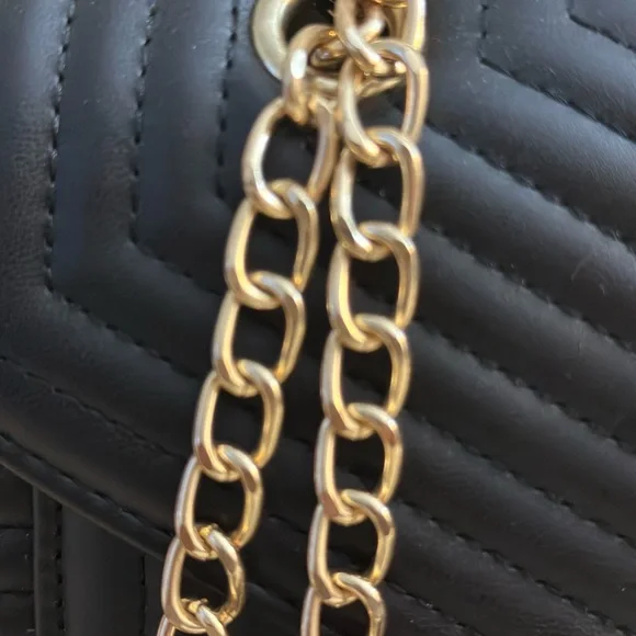 NWT Badgley Mischka Black Quilted Crossbody & Shoulder Bag – Vegan Leather - Picture 13 of 13